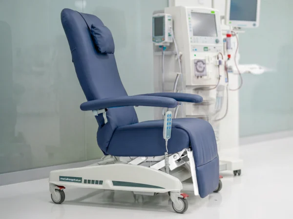 MT 696 MT 639 - Hemopremium Motorized Chair